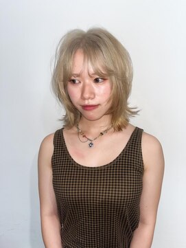 クリアー オブ ヘアー 藤が丘店(clear OF HAIR) ブロンドカラーとレイヤーボブ