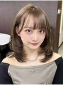 A178韓国ヘアーレイヤーカットミルクティーカラー