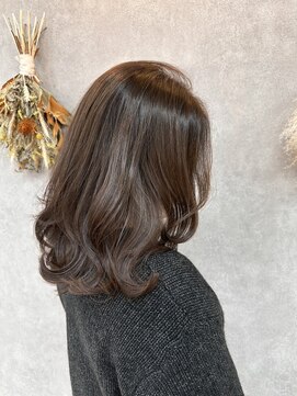 バブルス みずほ台店(BUBBLES) ミディアム×くすみブラウン