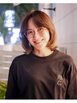 ビュートリアム 福岡(BEAUTRIUM) 乾かすだけで決まる重さを残した肩で跳ねるマッシュボブ