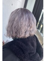 アコ(Aco)&nbsp;シルバーホワイト/茅ヶ崎白髪隠しブリーチ