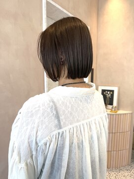 オン キャナルシティ博多前店(on) 【晴音】ミニボブ/グレージュ/ショート/40代