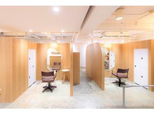 アンサム リリー(UNSOME Lille)