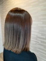 ヘアー イシス(Hair isis)&nbsp;切りっぱなしボブ