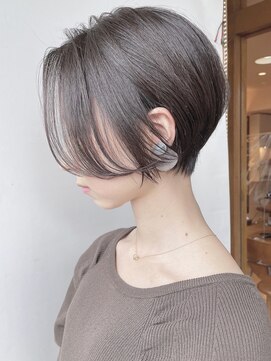 モリオフロムロンドン 原宿本店(morio from London) 【morio 原宿】大人女子のハンサムショート　耳かけグレージュ