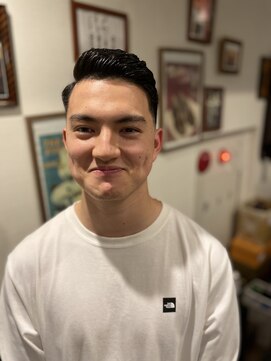 バーバーリング メソッド(BARBERING METHOD) ハードパート×スキンフェード style