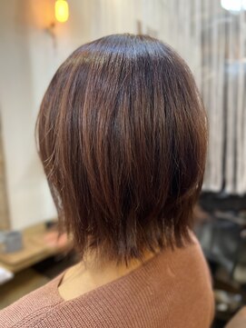 クオリア(QUALIA) 大人可愛い 耳かけ 外ハネ ボブ 抜け感 20代30代40代/柏