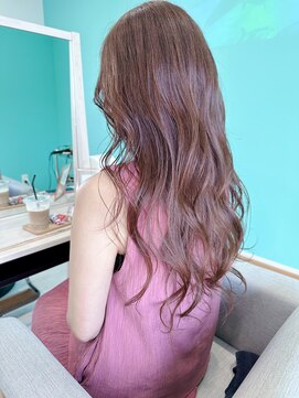 ユーフォリア(Euphoria.) 明るめカラーと巻いて可愛いロングスタイル