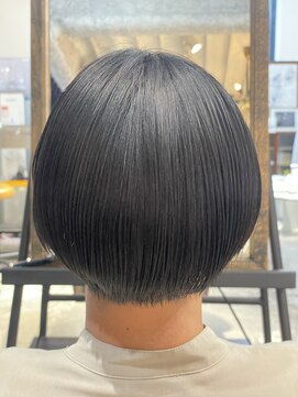 レガーレ(Legare) 髪質改善ストレートショートボブスタイル