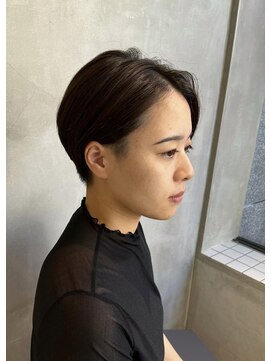 ニーイチイチ(211) 似合わせカットイメチェン/クールショート/タッセル