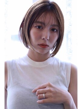 ペペ(PEPE) まとまるショートボブ