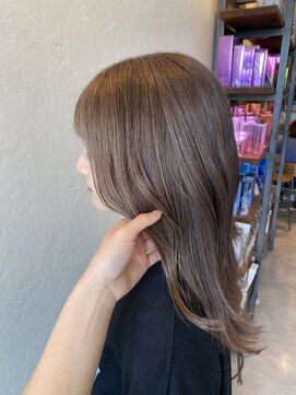 シモン(SIMON) ミルクティーグレージュ/半田/知多/半田美容室/知多美容室