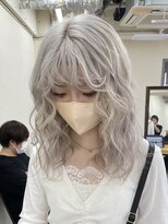 エゴ 池袋(EGO) ホワイトカラー/シルバーカラー/ハイトーン