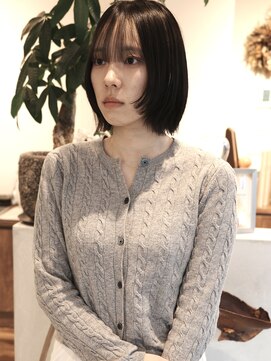 ウィム(wim) " フェイスレイヤーボブ "/顔周り/ボブ/切りっぱなし.