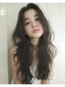 ハム 立川(hum) ココアベージュ/オリーブグレー/小顔/黒髪[立川/髪質改善]