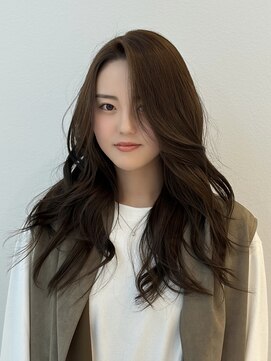 華やかなレイヤーカット！！海外風ハイレイヤー