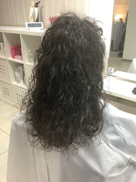 ヘアースペース シエル(Hair Space Ciel) ロングスパイラル