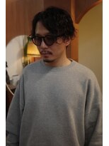 エディ(Edy)&nbsp;波巻きスパイラルパーマカーリーパーマメンズ眉毛カット外国人風