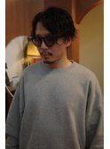 波巻きスパイラルパーマカーリーパーマメンズ眉毛カット外国人風