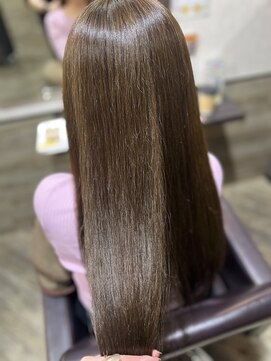 ダンディゾン ブルー 神楽坂(Dans Dix ans bleu) 【Dans Dix ans】髪質改善カラーエステで叶えるうる艶ストレート