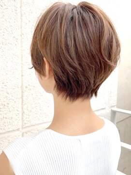 レウナ 外苑前(Reuna) 【30代40代50代】カットで決まる大人可愛いショート