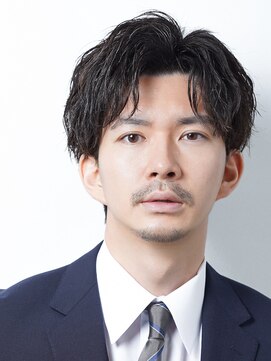 アルファ 新宿(alpha) 【alpha 新宿】センターパート×ツイストスパイラルパーマ