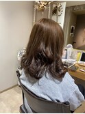 ベージュカラー