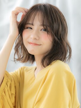 ドクターズサロン LAB 小山店 ミルクティーアッシュふわエアリー小顔ボブq小山20代30代