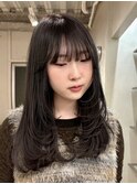 レイヤーカット×ダークブラウン