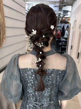 ジゼル 博多筑紫口店(GiseL) ヘアアレンジ 編みおろし ローポニー 結婚式 20代30代