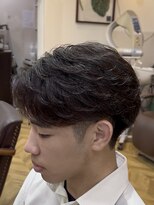 レボルトヘアー(R EVOLUT hair) フェザーショート/フェザーパーマ/韓国/ツーブロック/刈り上げ