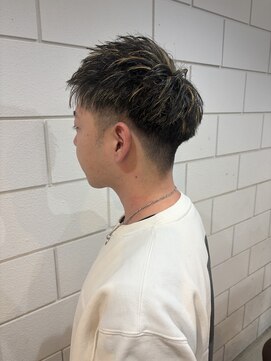 アルゴ 茅ヶ崎(ARUGO) 刈り上げセンターパート/サーフカール/波巻きツイストスパイラル