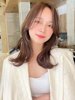 グランド(GRAND) セミロング30代40代ストレートレイヤー前髪なし前髪あり表参道