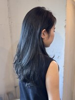 マロウズ(Marrows)&nbsp;媚びない大人の黒髪ヘアスタイル