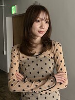 リタ(LITA)&nbsp;顔周りレイヤー×透明感ブラウンミディ◇川口