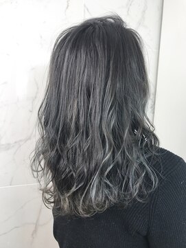アヴァンスクロス あべのルシアス店(AVANCE.CROSS) アディクシーカラー×ハイライト