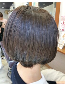 デフィ(defi) 定番☆ショートボブ