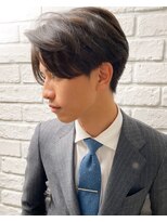 リタ(Lita)&nbsp;ビジネス　トランクスヘア　かき上げ