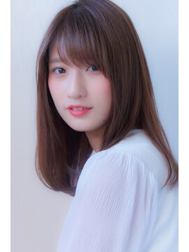 エルフォ(elfo) 【elfo】セミロング・ストレートでまとまりとツヤ効果UP