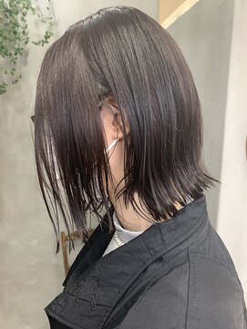 テトヘアー(teto hair) グレージュ、前下がりボブ、外ハネ、フレンチボブ