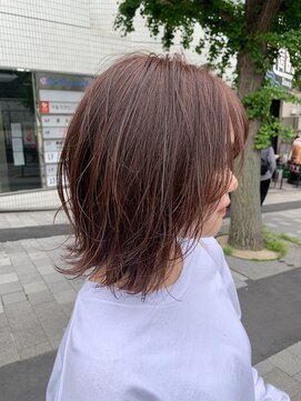 アクト 原宿(ACT) 軽やかレイヤー外ハネボブ/くすみベージュ/20代30代40代