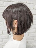 大人可愛い耳掛けショートボブ