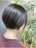 大人上品なボブスタイル
