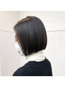 ナンバー アンフィール 渋谷(N° anfeel) 大人ワンレンボブ前髪なしショート