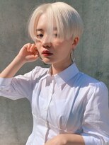 ピークアブー 原宿ハラカド(PEEK-A-BOO) ホワイトブロンドハンサムショート!