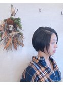 ショートボブ
