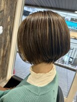 ルート(Root) 【青葉台】白髪ぼかしハイライト 明るい白髪染め 30代40代50代