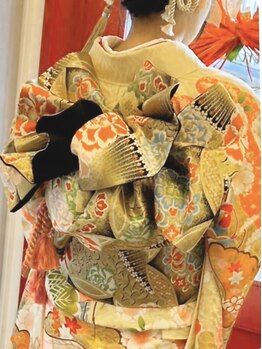 美容室リンウッドの写真/【川西能勢口徒歩1分】結婚式、成人式、入学式・卒業式など、着付けとヘアセットで特別な1日を華やかに♪