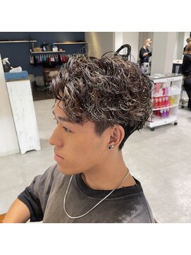 オシャマ ヘアー サンク 二川店(Oshama hair CinQ5) ハイライトパーマ