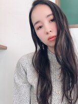 カーサ(Casa.)&nbsp;ダークグレージュ×ゆるふわロング